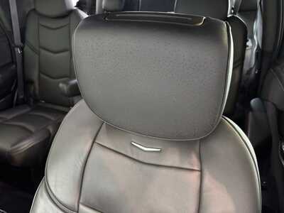 2016 Cadillac Escalade, $26499. Photo 7
