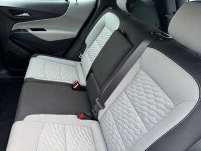 2020 Chevrolet Equinox, $16498. Photo 8