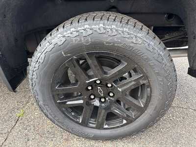 2026 Chevrolet Silverado 1500, $60680.0. Photo 4