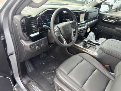 2026 Chevrolet Silverado 1500, $60680.0. Photo 8