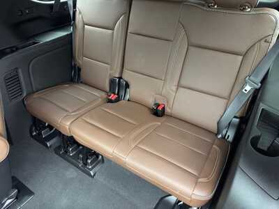 2023 Chevrolet Suburban, $58149. Photo 10