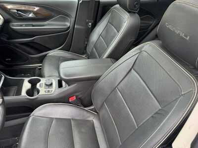 2019 GMC Terrain, $16199. Photo 5