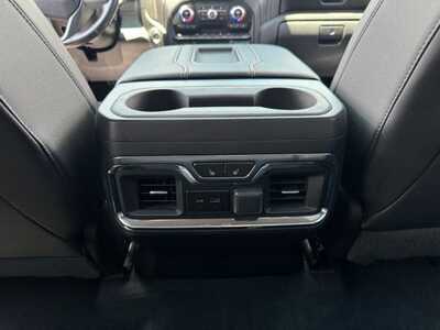 2021 GMC Sierra 1500, $41699. Photo 9