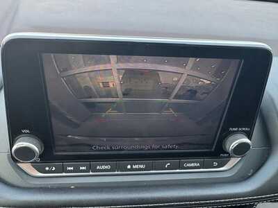 2023 Nissan Rogue, $17949. Photo 4