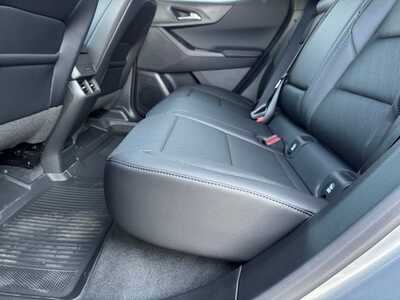 2027 Chevrolet Equinox, $31345.0. Photo 7