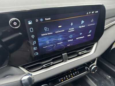 2027 Chevrolet Equinox, $31345.0. Photo 2