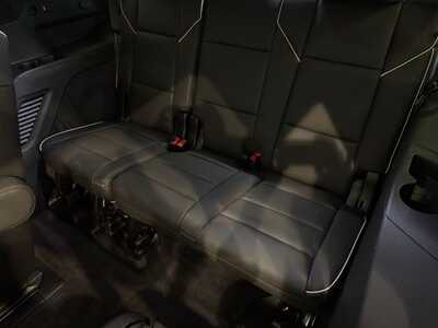 2026 Cadillac Escalade, $114235.0. Photo 11