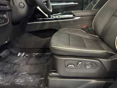2026 Cadillac Escalade, $114235.0. Photo 5