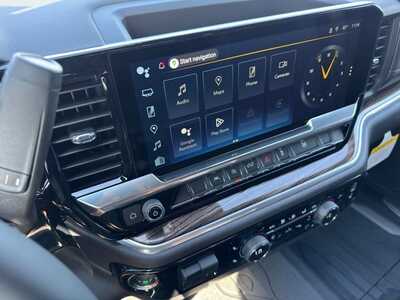 2026 Chevrolet 1500 Crew Cab, $48905.0. Photo 2