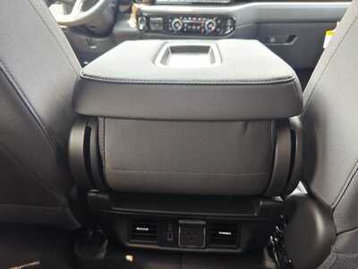 2026 Chevrolet 3500 Ext Cab, $59460.0. Photo 7