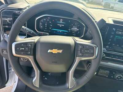 2026 Chevrolet 1500 Crew Cab, $53500. Photo 8