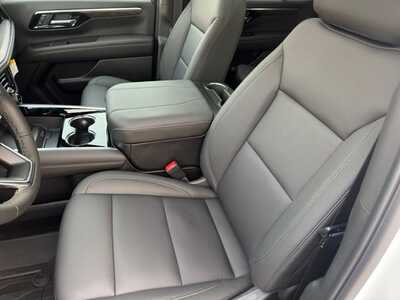 2026 Chevrolet Tahoe, $79875.0. Photo 6