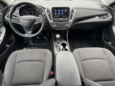 2023 Chevrolet Malibu, $19549. Photo 11
