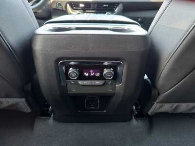 2025 Chevrolet Suburban, $79699. Photo 10