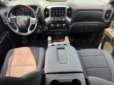 2022 Chevrolet 1500 Crew Cab, $31999. Photo 11