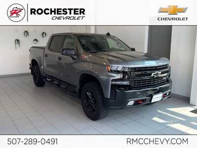 2022 Chevrolet 1500 Crew Cab, $31999. Photo 1