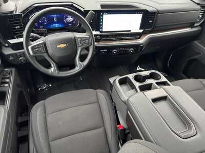 2026 Chevrolet 1500 Crew Cab, $44995. Photo 10