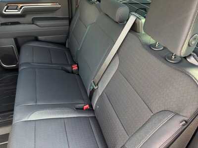 2026 Chevrolet 1500 Crew Cab, $48905.0. Photo 8