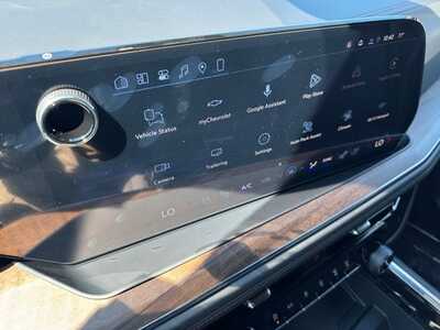 2026 Chevrolet Suburban, $89430.0. Photo 2