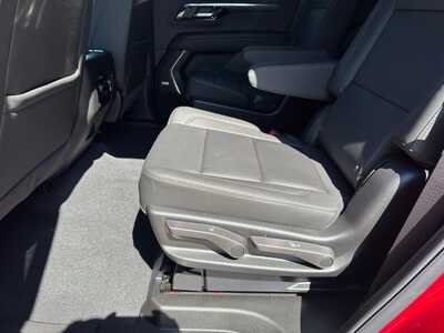 2026 Chevrolet Tahoe, $71615.0. Photo 7