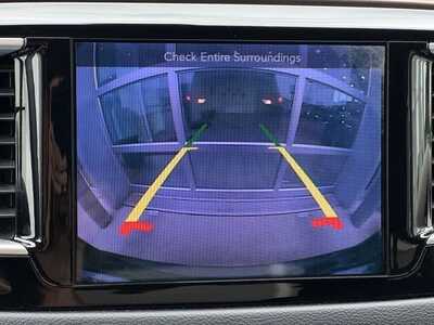 2017 Chrysler Pacifica, $13849. Photo 4