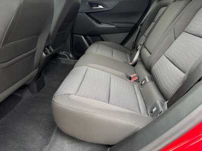 2027 Chevrolet Equinox, $31840.0. Photo 7