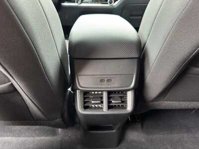 2027 Chevrolet Equinox, $31840.0. Photo 9