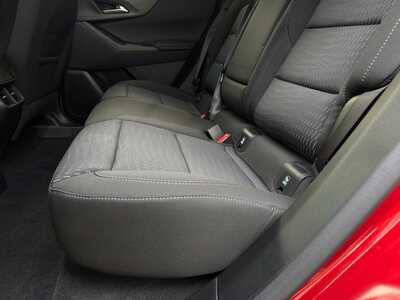 2027 Chevrolet Equinox, $31840.0. Photo 7