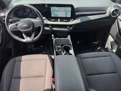 2026 Chevrolet Equinox, $28399. Photo 11