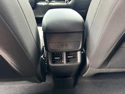 2026 Chevrolet Equinox, $28249. Photo 9
