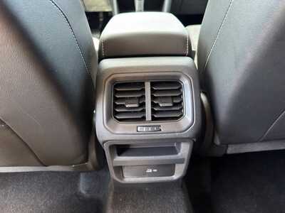 2023 Volkswagen Taos, $22249. Photo 9