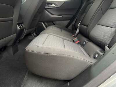 2027 Chevrolet Equinox, $31345.0. Photo 7