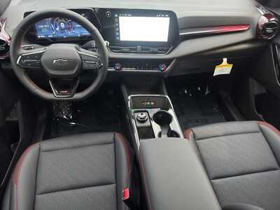 2027 Chevrolet Equinox, $36245.0. Photo 12