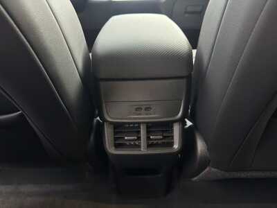 2027 Chevrolet Equinox, $36245.0. Photo 9
