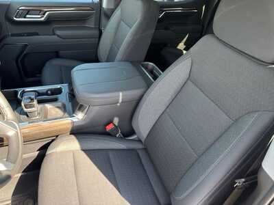 2026 Chevrolet 1500 Crew Cab, $57275.0. Photo 6
