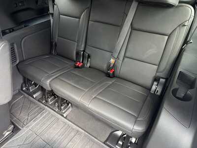2024 Chevrolet Suburban, $62449. Photo 10