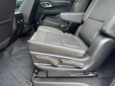 2024 Chevrolet Suburban, $62449. Photo 8