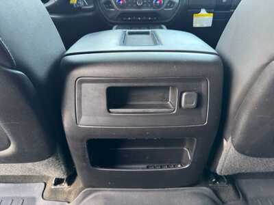 2015 Chevrolet 1500 Crew Cab, $22449. Photo 9