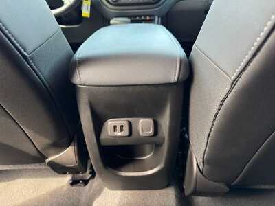 2021 Chevrolet Colorado Crew Cab, $30549. Photo 9