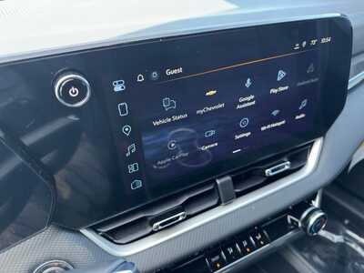 2027 Chevrolet Equinox, $31345.0. Photo 2