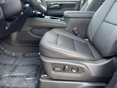 2026 Chevrolet Tahoe, $75274.0. Photo 5
