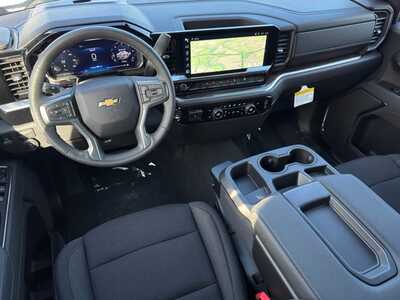 2026 Chevrolet 1500 Crew Cab, $59845.0. Photo 10