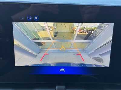 2027 Chevrolet Equinox, $31345.0. Photo 4