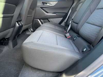 2027 Chevrolet Equinox, $31345.0. Photo 7