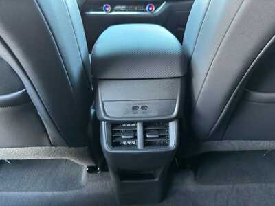 2027 Chevrolet Equinox, $36245.0. Photo 9