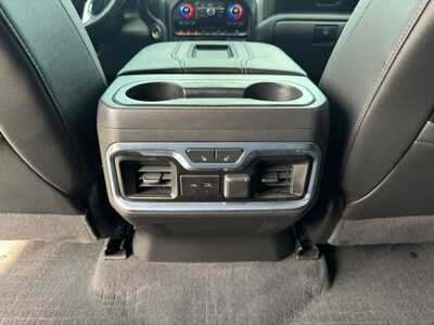 2020 Chevrolet 1500 Crew Cab, $36749. Photo 9