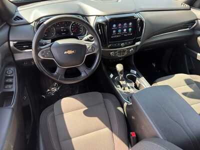 2023 Chevrolet Traverse, $29049. Photo 11
