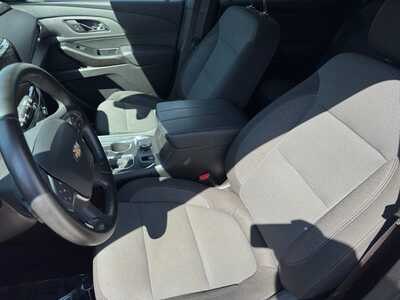 2023 Chevrolet Traverse, $29049. Photo 6