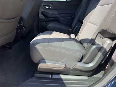 2023 Chevrolet Traverse, $29049. Photo 7