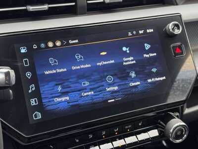 2027 Chevrolet Bolt EV, $27840.0. Photo 2